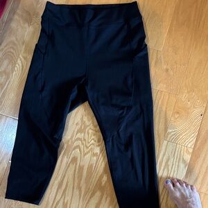 POP Fit womens Black yoga pants.